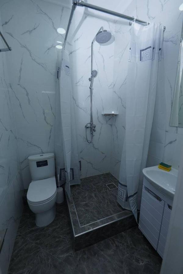 Halal Apart Hotel Almaty Extérieur photo